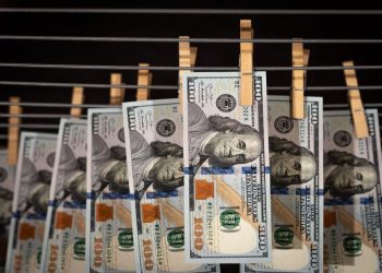 Positivo: El BCRA reveló cuántos dólares ya ingresaron a las cuentas para el blanqueo