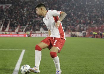 El convencido pronóstico de Williams Alarcón en medio de la pelea entre Huracán y Vélez