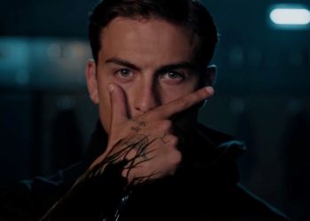 “El hombre de la Máscara”: Dybala actuó en la publicidad de una película