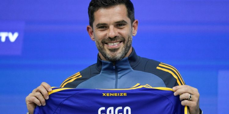 El método Gago para Boca: “Lo innegociable es correr y jugar”