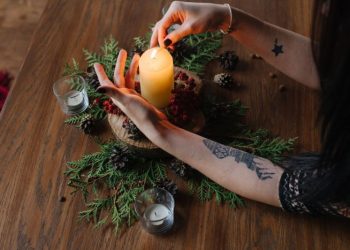 El ritual del romero que conviene hacer para atraer la buena fortuna a tu vida y cómo impacta a cada signo del zodíaco