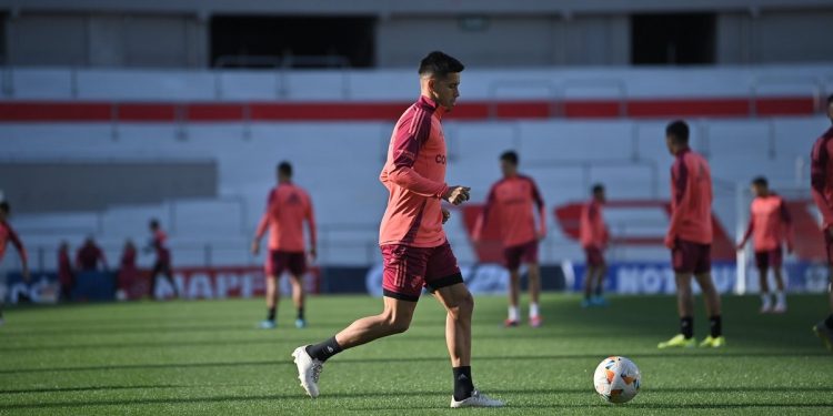 El tobillo de Meza, una preocupación que tiene atento a Gallardo