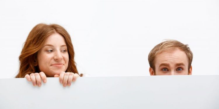 Escopaestesia: cómo funciona el cerebro cuando nos damos cuenta que alguien nos está mirando