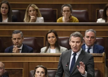 Feijóo, a Sánchez: «Llegó como adalid contra la corrupción y ha acabado con nombre en clave»