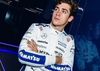 Franco Colapinto reaccionó a una entrevista retro en la que confesó que es malo estacionando