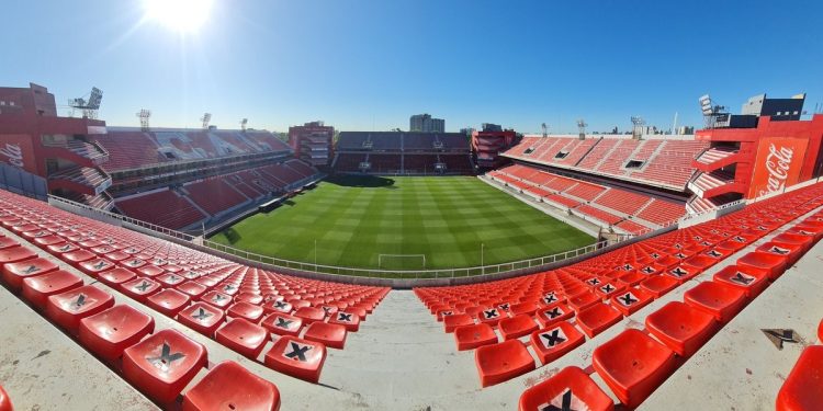 Independiente busca oxígeno ante Riestra