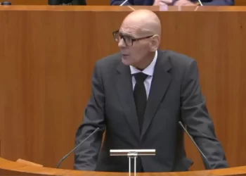 Muere el procurador de Vox Francisco Javier Carrera, que padecía un grave cáncer