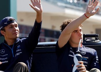 La picante reacción de Colapinto con un ex piloto y periodista que lo había tratado de “intrascendente”