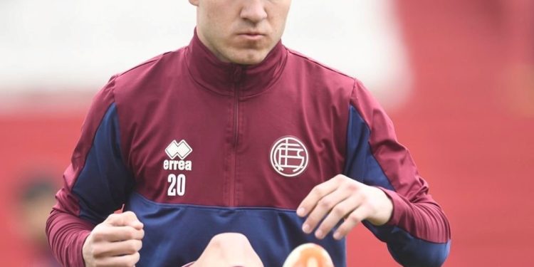 La sorpresa que Zielinski puede incluir en el XI de Lanús frente a Cruzeiro