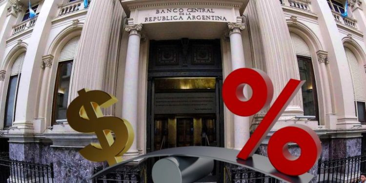 La tasa en pesos le gana al dólar y a la inflación: ¿hasta cuándo?