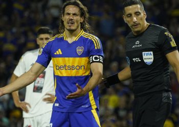Las bombas de Boca contra los arbitrajes