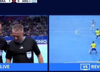 Las tres polémicas de Argentina – Brasil: dos reclamos de la Selección y la gastada de un rival