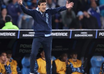 Los cambios de Costas en la formación de Racing para visitar a Corinthians por Copa