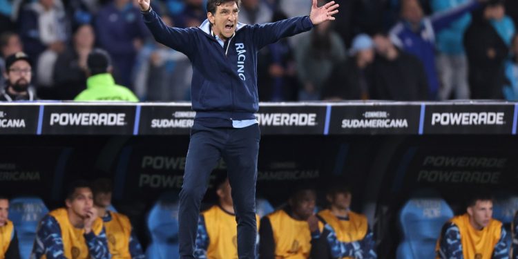 Los cambios de Costas en la formación de Racing para visitar a Corinthians por Copa