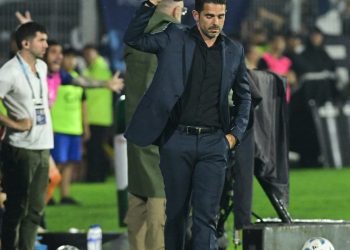 Los cambios de Gago: dio vuelta el equipo y terminó con diez