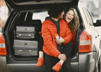 Los pros y las contras de vivir en uno de los países más elegidos por los menores de 30 años para emigrar