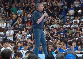 Máximo Kirchner llamó a “construir el camino de salida” del Gobierno de Milei