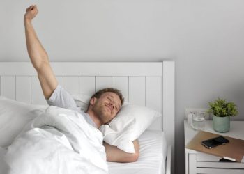 Ni el café ni la ducha: los 3 hábitos que van a cambiar tus mañanas y que van a hacer que arranques con energía