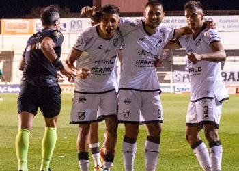 Partidos de hoy, lunes 21 de octubre: horario y cómo ver fútbol en vivo