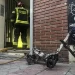 Un patinete origina un incendio en un piso de Carabanchel y deja 17 personas atendidas por inhalación de humo