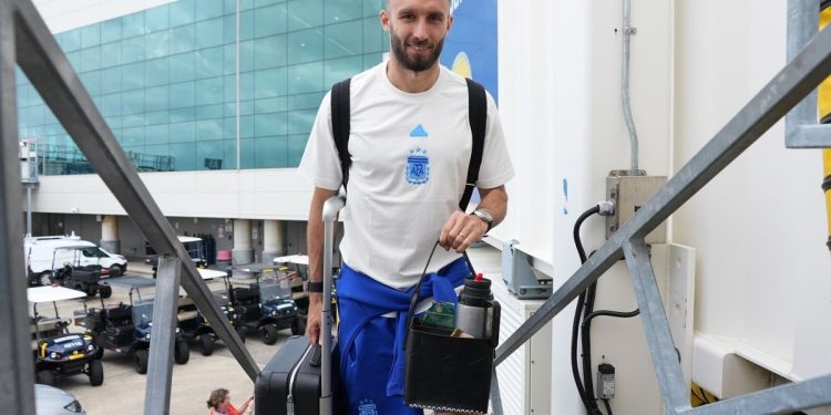 Pezzella, de la microfractura con River a titular en la Selección Argentina ante Venezuela