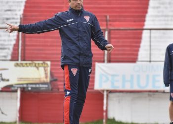 Qué dijo el DT que hizo debutar a Leandro Brey sobre su presente en Boca