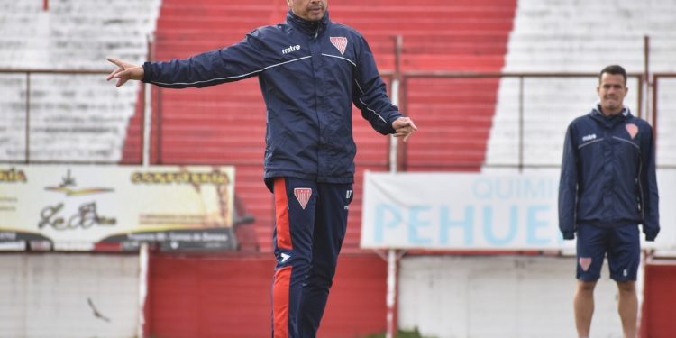 Qué dijo el DT que hizo debutar a Leandro Brey sobre su presente en Boca