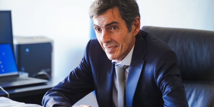 Se fue Chirillo, cuestionado por su gestión pero querido por Milei