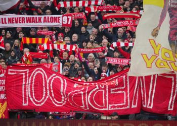 Se plantaron: los hinchas de los clubes de la Premier League se unieron en la lucha por los precios de las entradas