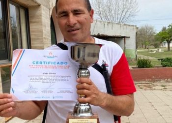 Silvio Velo, de Los Murciélagos a salir campeón de tenis para ciegos