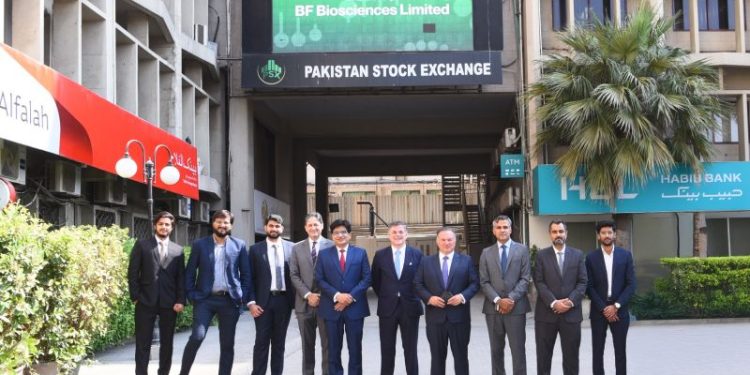 Un laboratorio nacional refuerza su presencia en Asia con un histórico IPO