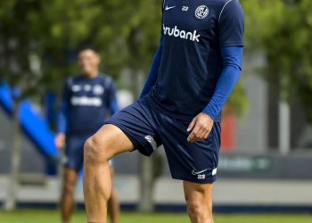 Una buena: Gastón Hernández renovó su contrato