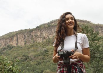 Verano 2025: cuánto sale el pasaje en micro y en avión para viajar a Salta y recorrer el NOA en vacaciones