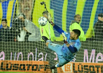 Video: los cuatro penales que atajó Brey, el nuevo héroe de Boca