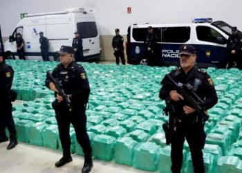 Impactante operación contra el narcotráfico en España, con detención de alto oficial incluida, contrasta con el narco en Argentina y Latam