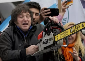 Una nueva encuesta le da 19 puntos de ventaja al Gobierno para las elecciones 2025