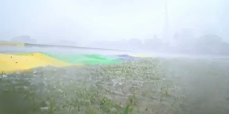 La lluvia torrencial azota a San Pablo y se canceló la clasificación para el Gran Premio de Brasil