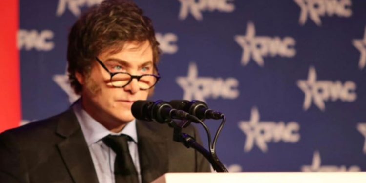 ¡Afuera! Milei le pone su sello a la diplomacia argentina