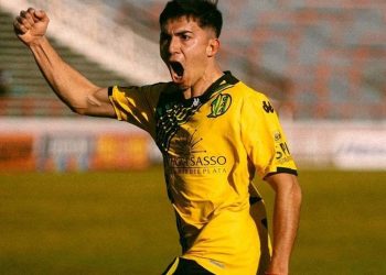 Agustín Alonso: de la alegría del Ascenso a la chance de continuar en el Tiburón