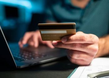 ARCA vigila: lo que no tenés que hacer al transferir a cuentas propias o serás investigado