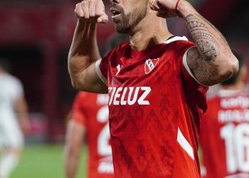 Ávalos tras la goleada del Rojo: “Obviamente que pasan cosas, pero son cosas que se pueden resolver en el vestuario”