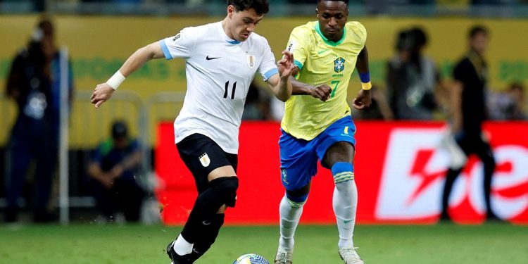 Brasil se pone a prueba contra la Uruguay de Bielsa