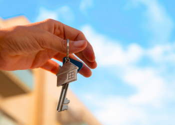 Cambia la ley de alquileres: los inquilinos ya no deberán presentar un garante físico para firmar un contrato