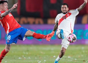 Chile merece el 1-0 en el clásico del Pacifico