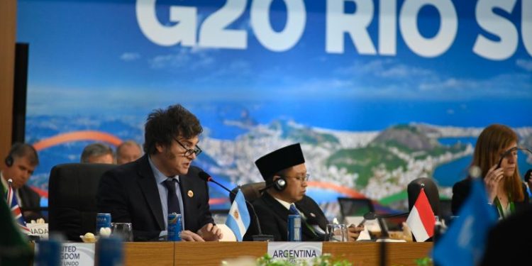 China, India y FMI: las obras y los fondos millonarios que Milei pone en juego