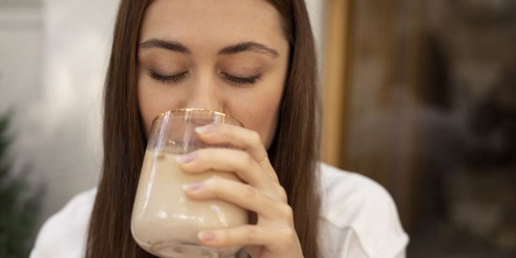 El batido esencial lleno de colágeno natural que refuerza la piel y las articulaciones