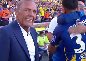 El emotivo recibimiento de Central a Miguel Ángel Russo