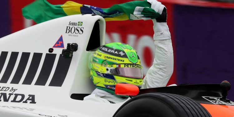 El homenaje de Lewis Hamilton para Ayrton Senna antes del Gran Premio de Brasil