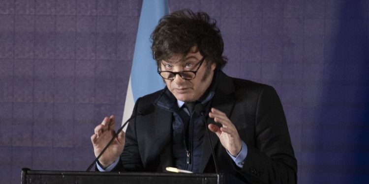 El juego de Milei entre el equilibrio fiscal y político y los tres objetivos que persigue