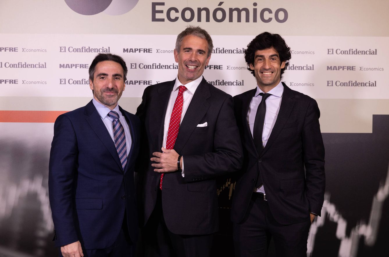  Álvaro Urrutia de Asociación AMAEF, Gonzalo de Cadenas-Santiago de Mapfre y Ángel Melguito. 